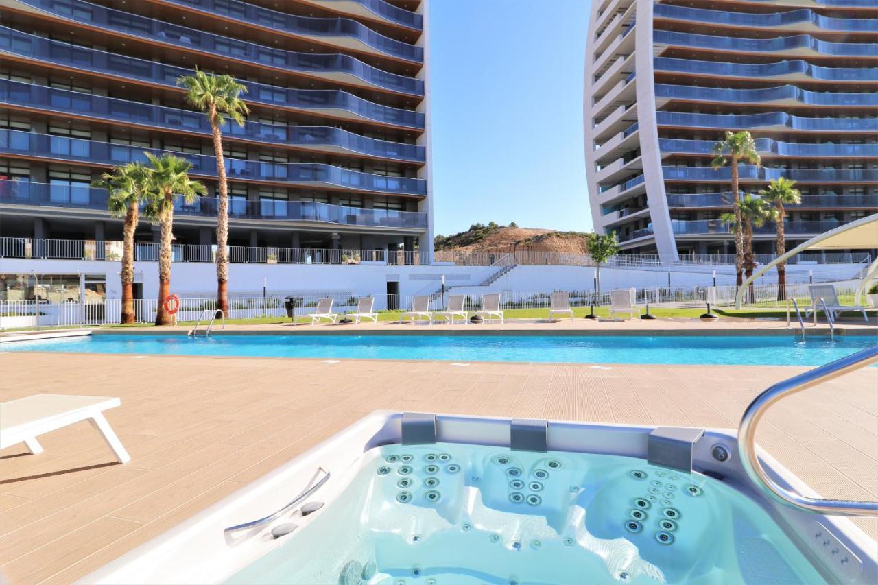 Sunset Waves 18-35 Poniente Beach Resort Benidorm Extérieur photo