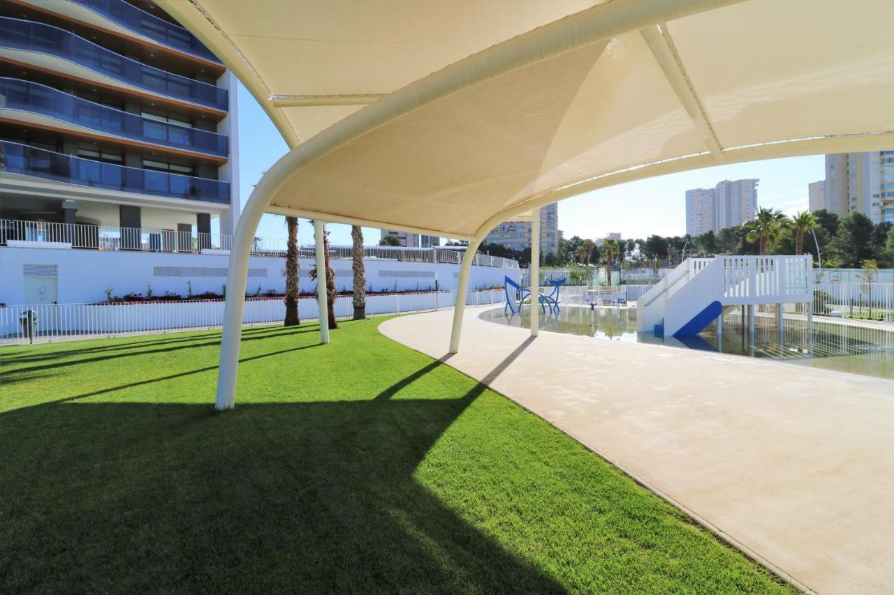 Sunset Waves 18-35 Poniente Beach Resort Benidorm Extérieur photo